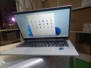 New Laptop HP 16GB Intel Core i5 SSD 512GB