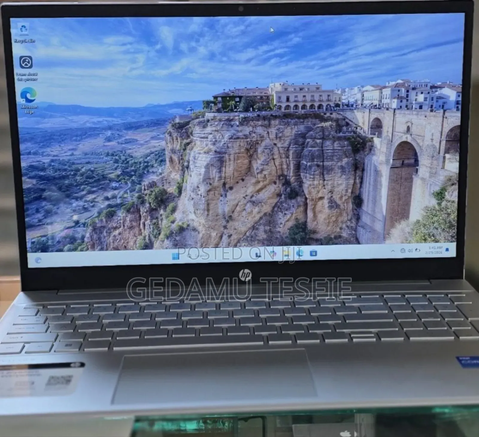 New Laptop HP Pavilion 15 8GB Intel Core i5 SSD 512GB