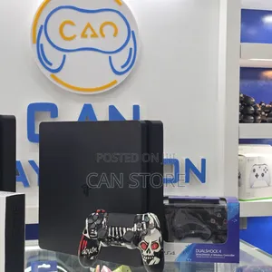 Playstation 4slim With ሁለት Joystick አለንን