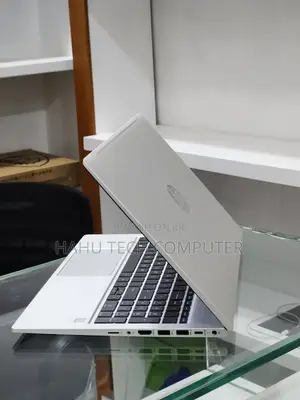 New Laptop HP ProBook 450 G8 16GB Intel Core i5 SSD 256GB