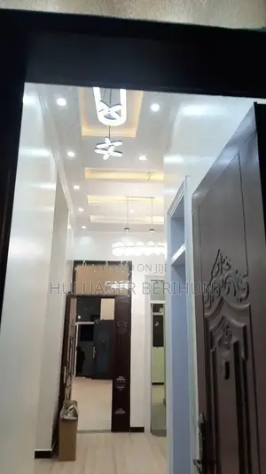 Furnished 8bdrm Villa in Bole for sale