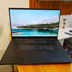 New Laptop Razer Blade 16GB AMD Ryzen 7 SSD 512GB