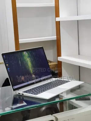 New Laptop HP ProBook 450 G8 16GB Intel Core i5 SSD 256GB