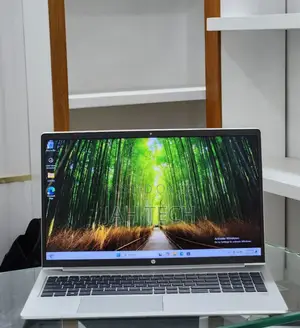 New Laptop HP ProBook 450 G8 16GB Intel Core i5 SSD 256GB