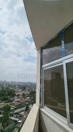 2bdrm Apartment in የሚሸጥ ባለ 2 መኝቲ, Bole for sale
