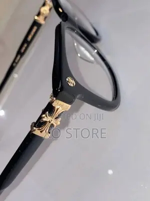 Chrome Hearts