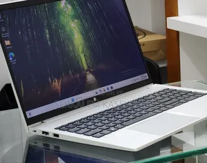 New Laptop HP ProBook 450 G8 16GB Intel Core i5 SSD 256GB