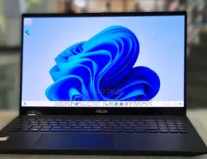 New Laptop Asus VivoBook 15 X505BA 16GB Intel Core i9 SSD 512GB