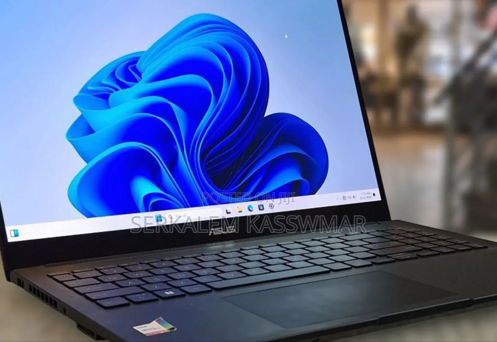 New Laptop Asus VivoBook 15 X505BA 16GB Intel Core i9 SSD 512GB
