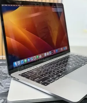 New Laptop Apple MacBook Pro 2017 8GB Intel Core i5 SSD 128GB