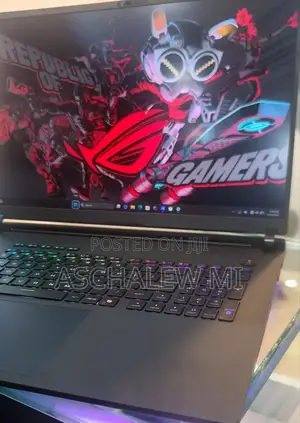 New Laptop Asus ROG Strix G17 32GB Intel Core Ultra 9 SSD 2T