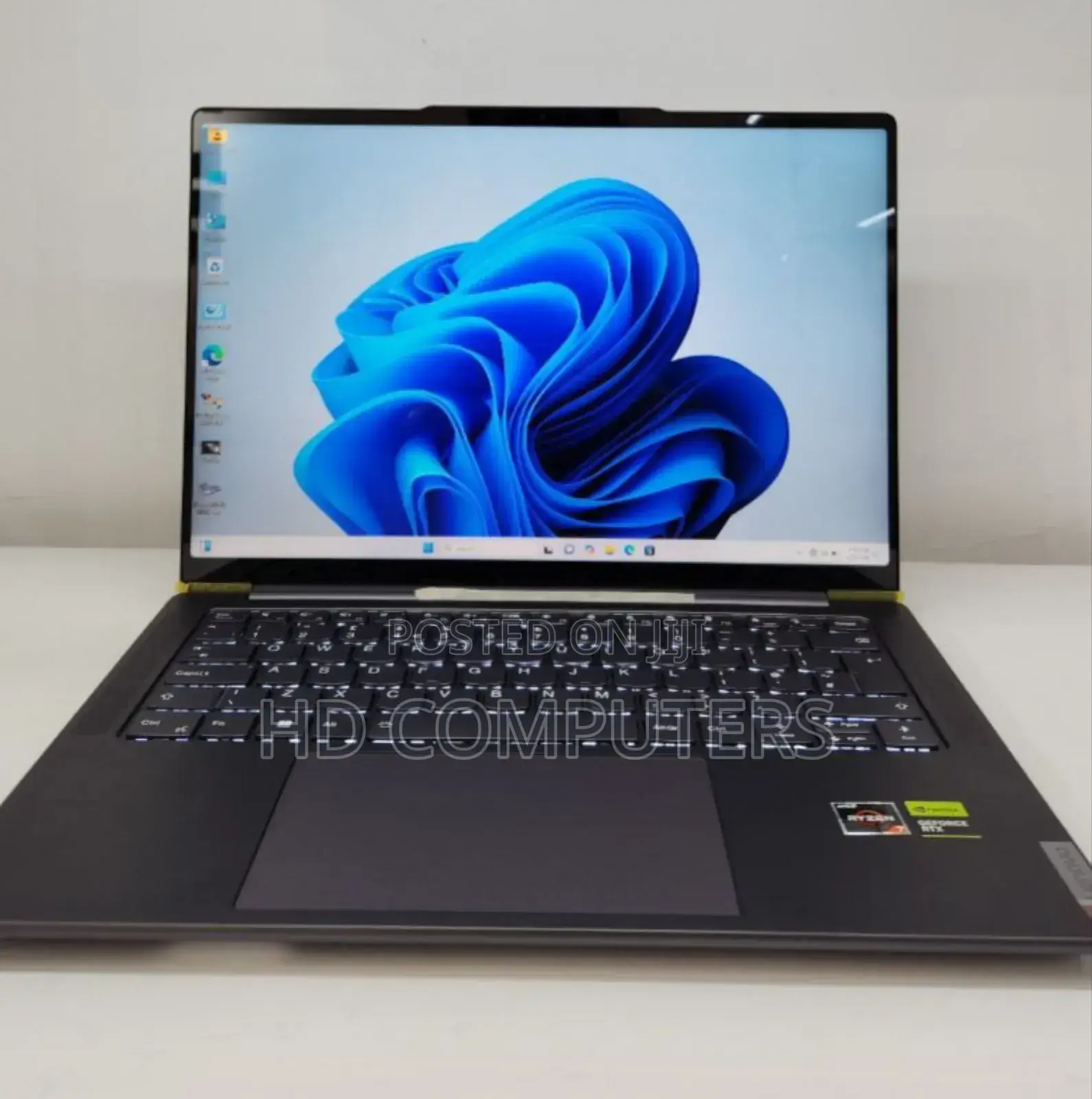 New Laptop Lenovo Yoga 7i 32GB AMD Ryzen 7 SSD 512GB