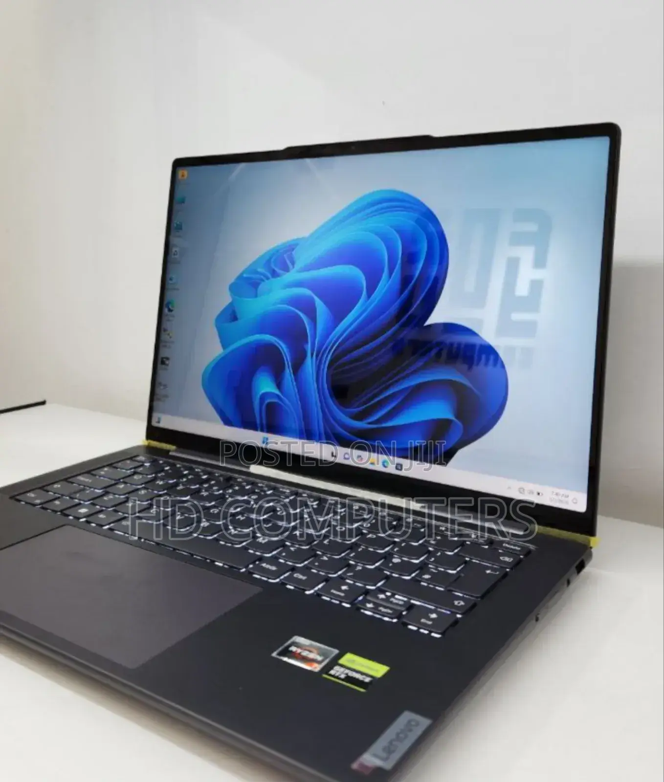 New Laptop Lenovo Yoga 7i 32GB AMD Ryzen 7 SSD 512GB
