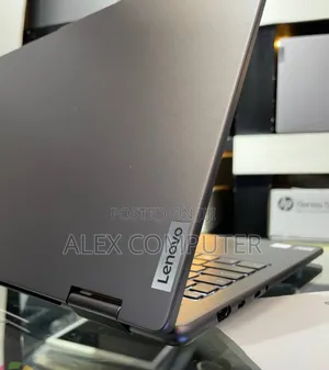 New Laptop Lenovo Yoga 7i 16GB Intel Core Ultra 7 SSD 1T