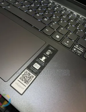 New Laptop Lenovo Yoga 7i 16GB Intel Core Ultra 7 SSD 1T
