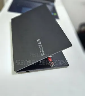 New Laptop Asus VivoBook E12 E203NAH 16GB AMD Ryzen 5 SSD 512GB