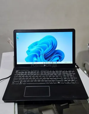 New Laptop HP Pavilion Power 15 8GB Intel Core i7 SSD 256GB