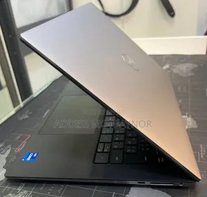 New Laptop Dell Precision 5540 16GB Intel Core i7 SSD 512GB