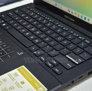 New Laptop Lenovo 16GB AMD Ryzen 5 SSD 512GB