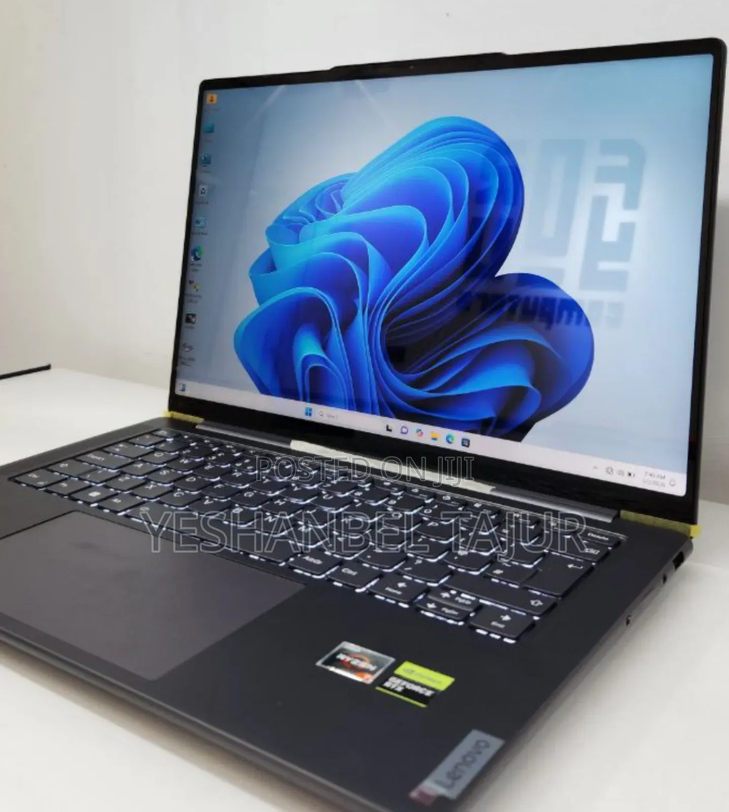 New Laptop Lenovo Yoga 7i 32GB AMD Ryzen 7 SSD 512GB