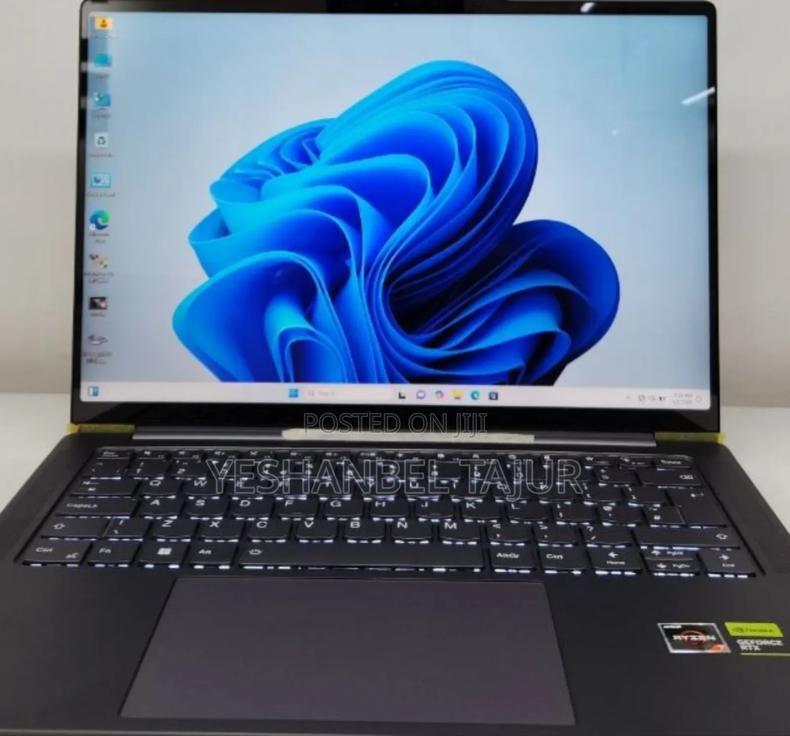 New Laptop Lenovo Yoga 7i 32GB AMD Ryzen 7 SSD 512GB