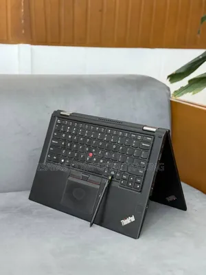 Laptop Lenovo ThinkPad Yoga 370 8GB Intel Core i5 SSD 256GB