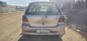 Toyota Vitz 1.0 FWD 3dr 2001 Beige