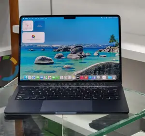 New Laptop Apple MacBook Air 2024 M3 13-inch 16GB Apple M3 SSD 512GB