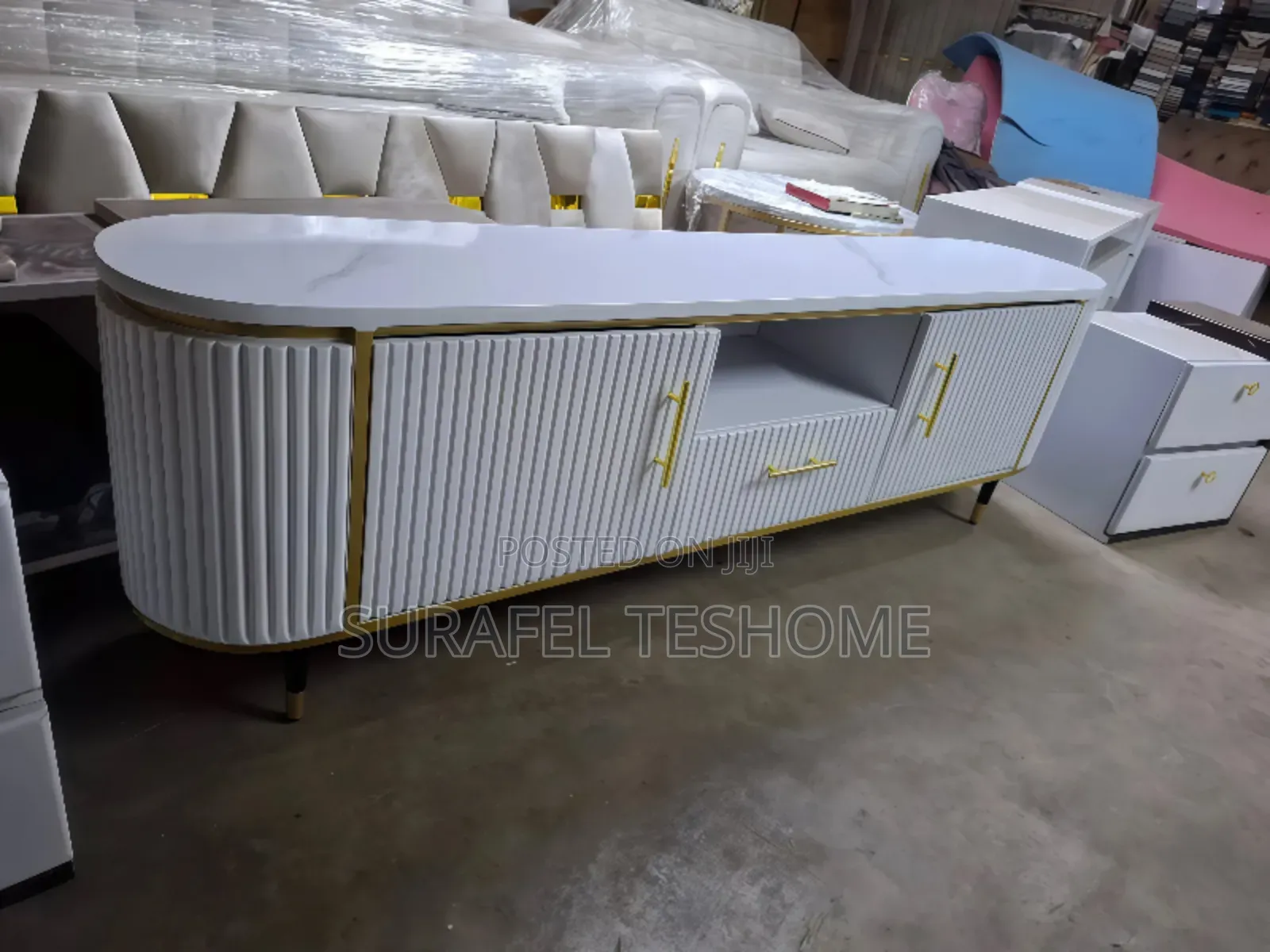 Luxury Tv Stand | ውብ ቲቪ ስታንዶች | Epoxy-Made | የቲቪ ማስቀመጫ | ቲቪ ስታንድ