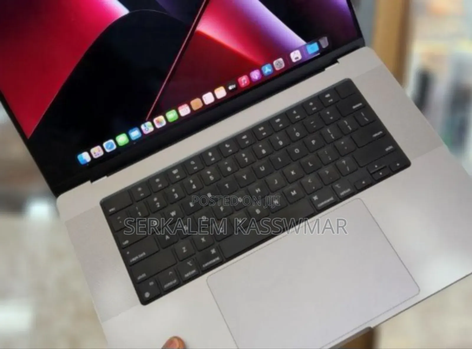New Laptop Apple MacBook Pro 16GB Apple M1 SSD 1T