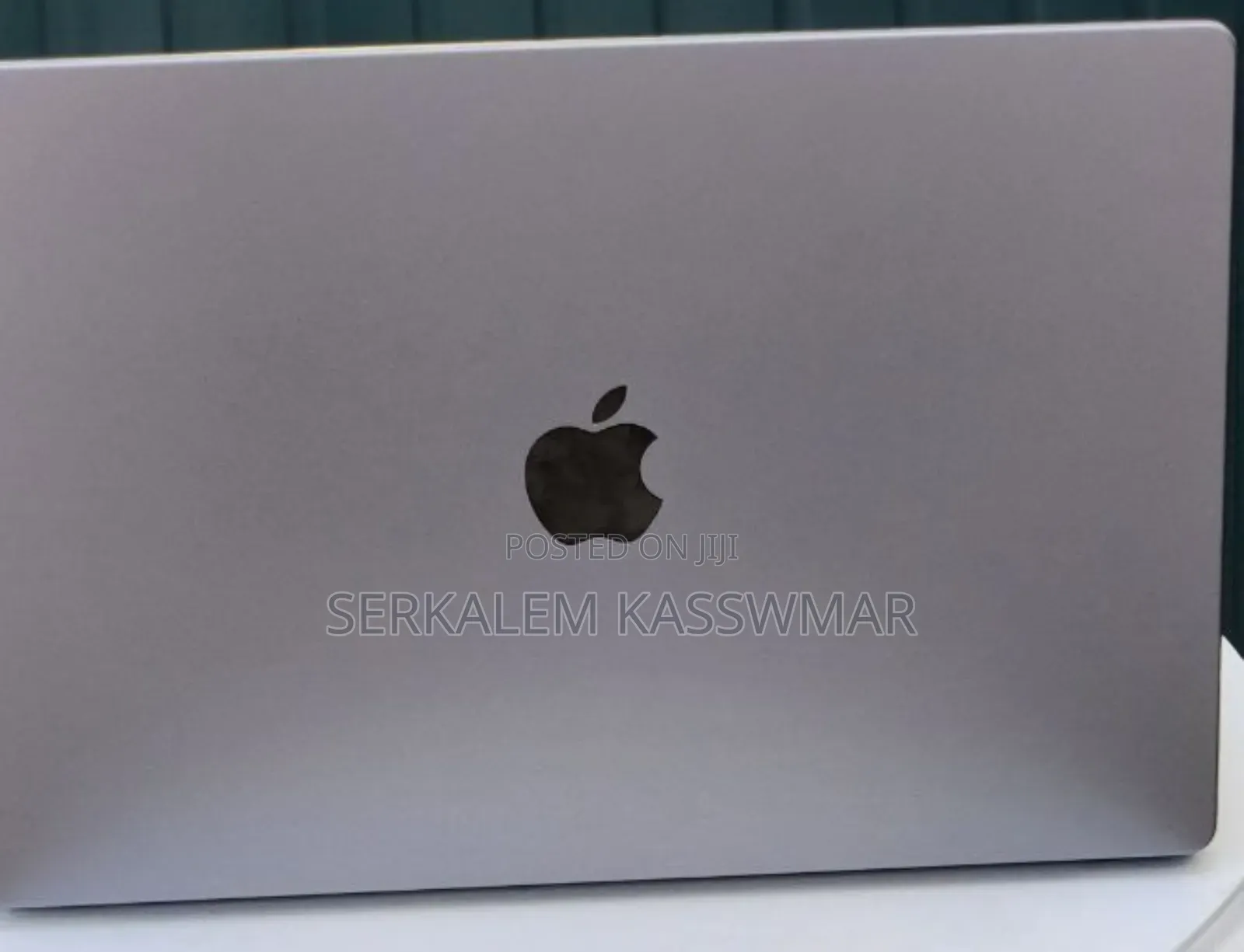 New Laptop Apple MacBook Pro 16GB Apple M1 SSD 1T