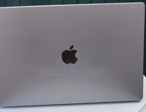 New Laptop Apple MacBook Pro 16GB Apple M1 SSD 1T