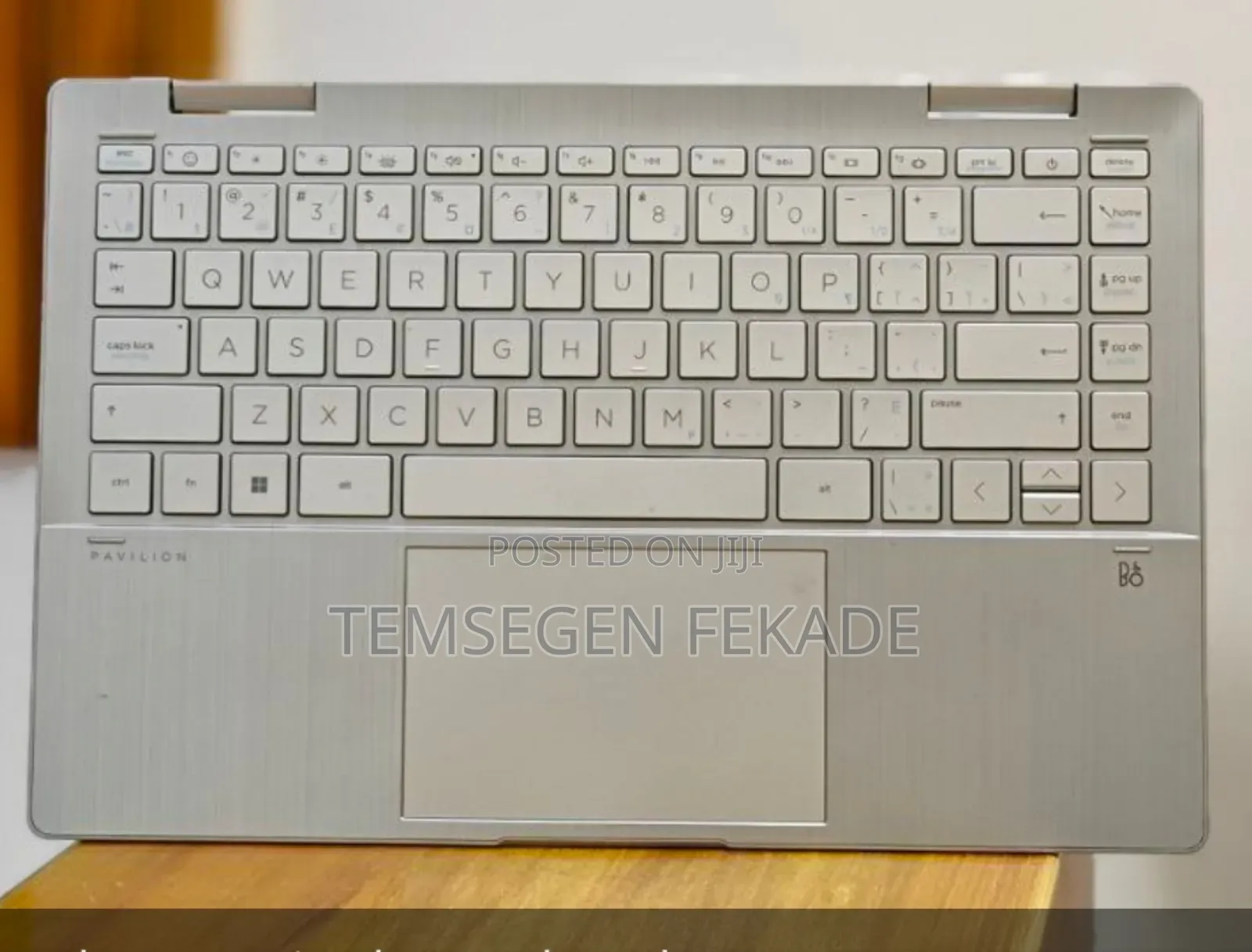 New Laptop HP Pavilion 14 x360 2-in-1 8GB Intel Core i5 SSD 512GB