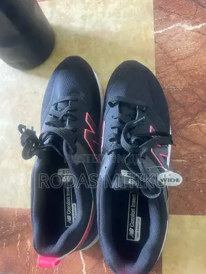New Balance Shose