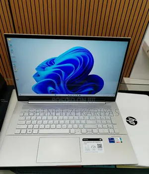 New Laptop HP Envy x360 16GB Intel Core i7 SSD 512GB
