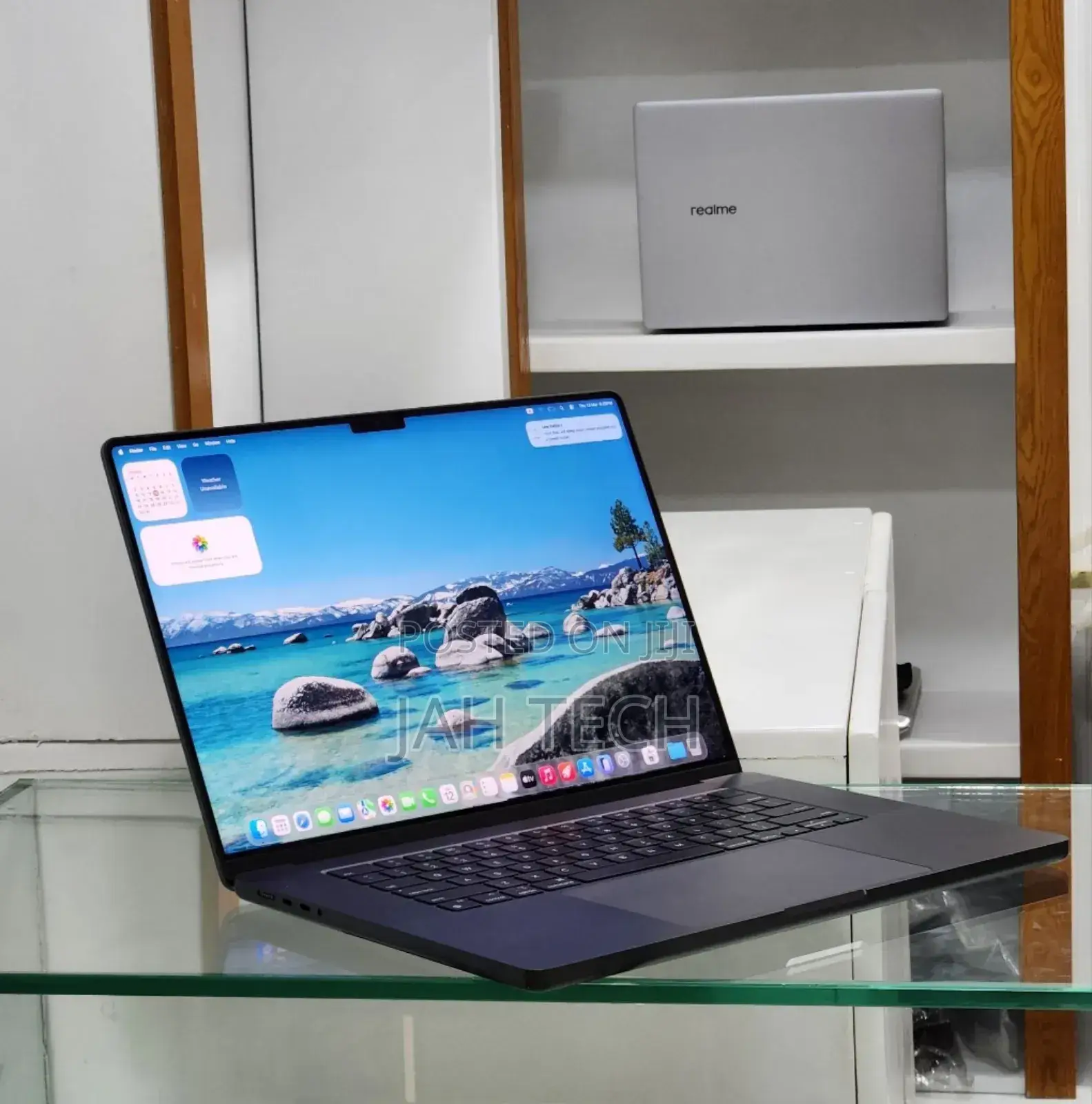 New Apple MacBook Pro 2023 M3 Max 16-inch 32GB Apple M3 Max SSD 1T
