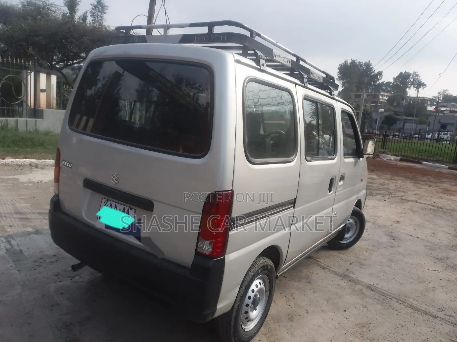 Suzuki Eeco 2024 White