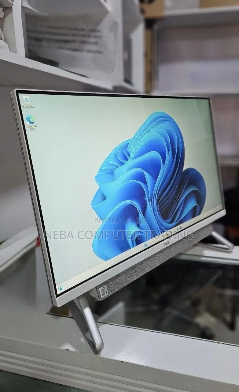New Dell Inspiron 27 All-in-One 12GB Intel Core i7 SSD 512GB