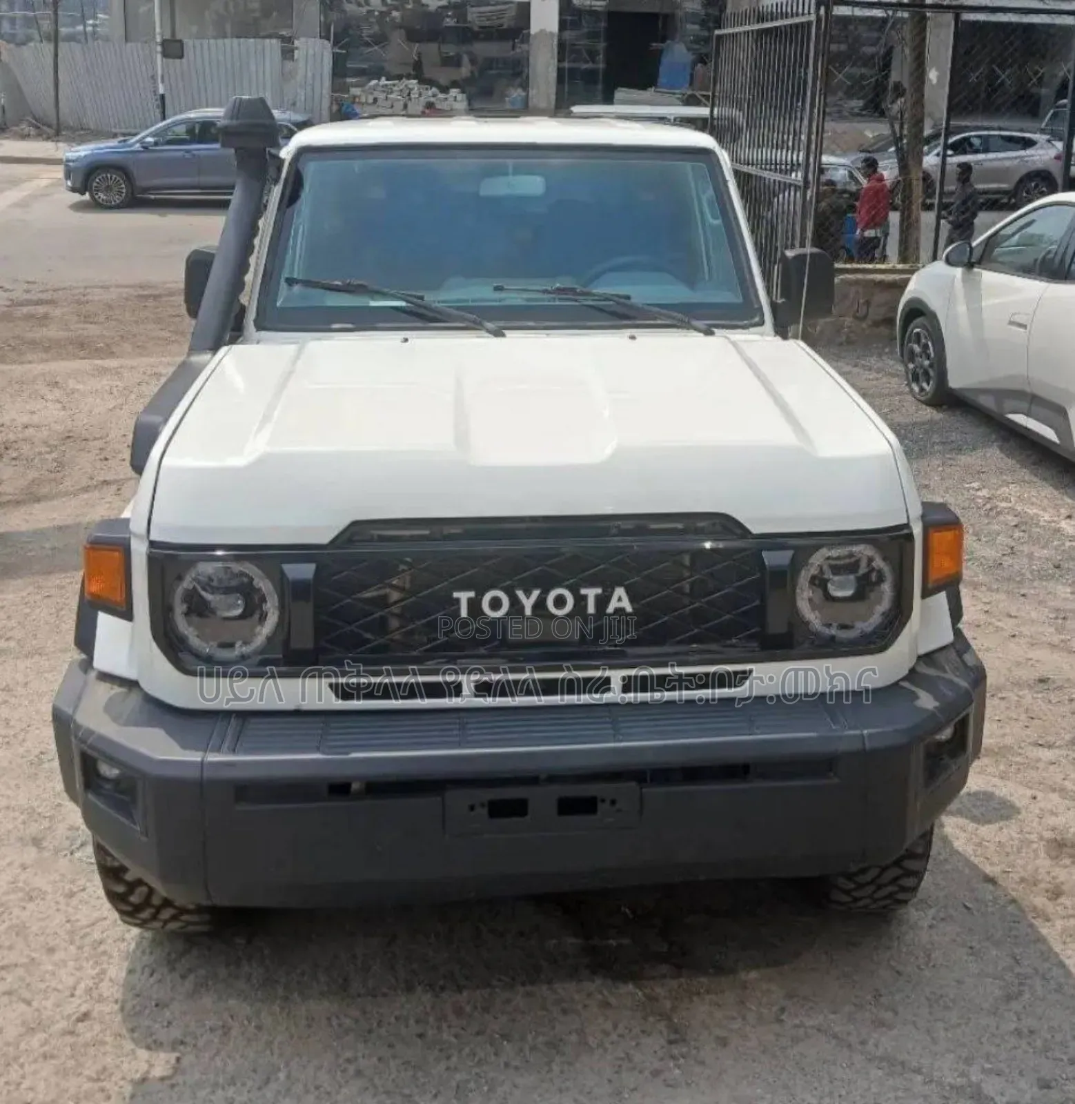 Toyota Land Cruiser 2018 Ivory