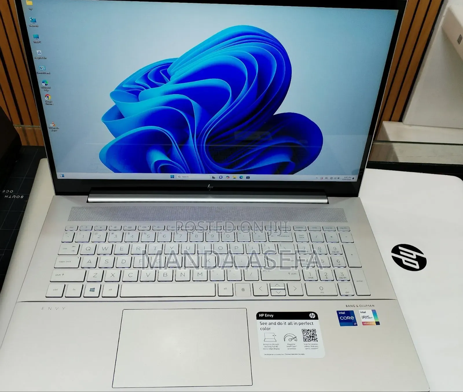New Laptop HP Envy 17 16GB Intel Core i7 SSD 512GB