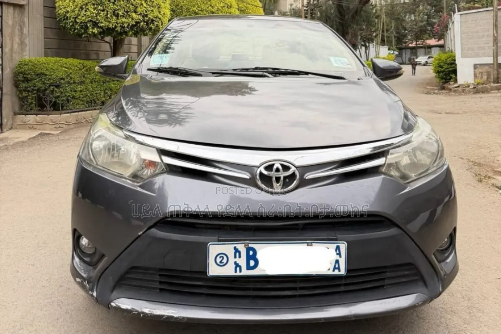 Toyota Yaris 2016 Pink