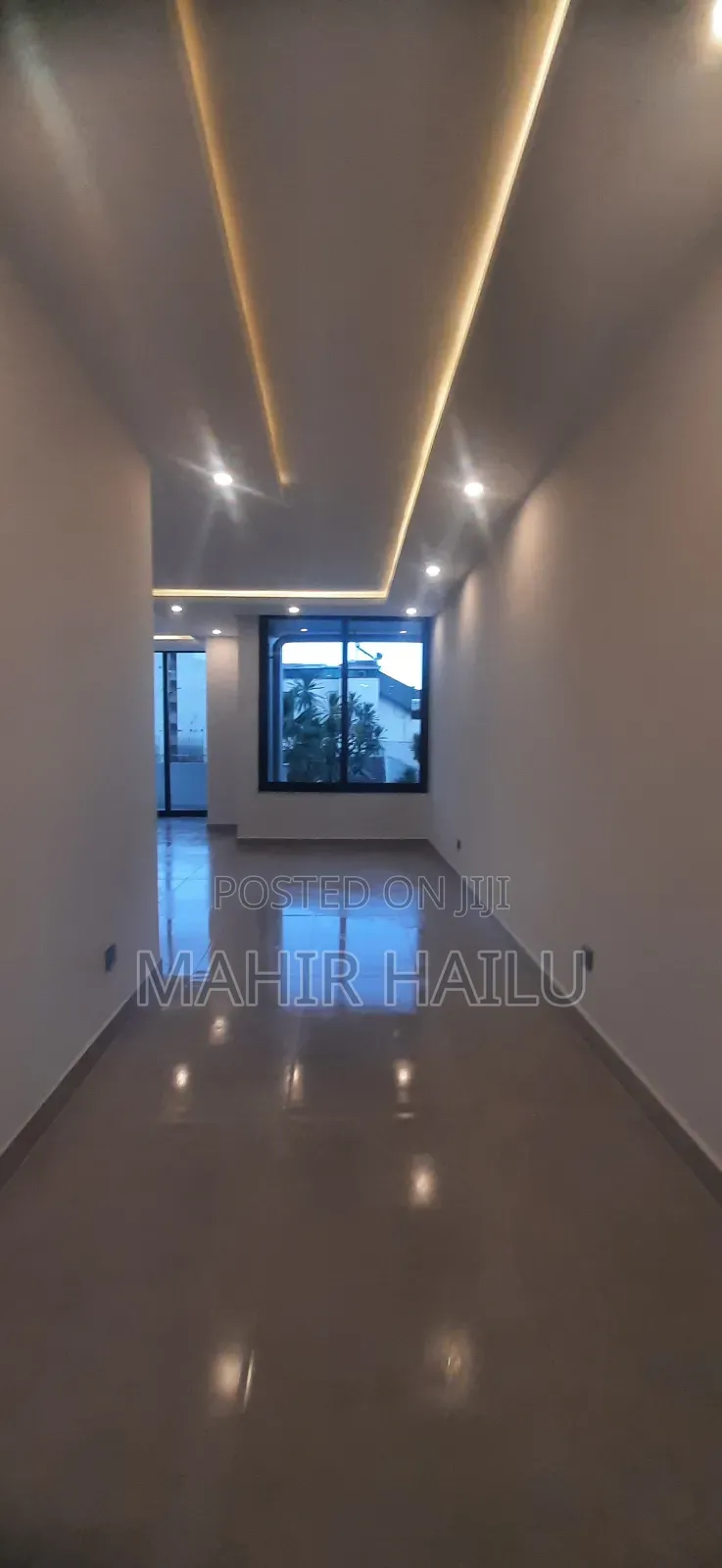 2bdrm Apartment in Real, Bole for rent