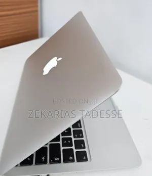 New Laptop Apple MacBook Air 2014 4GB Intel Core i5 SSD 256GB