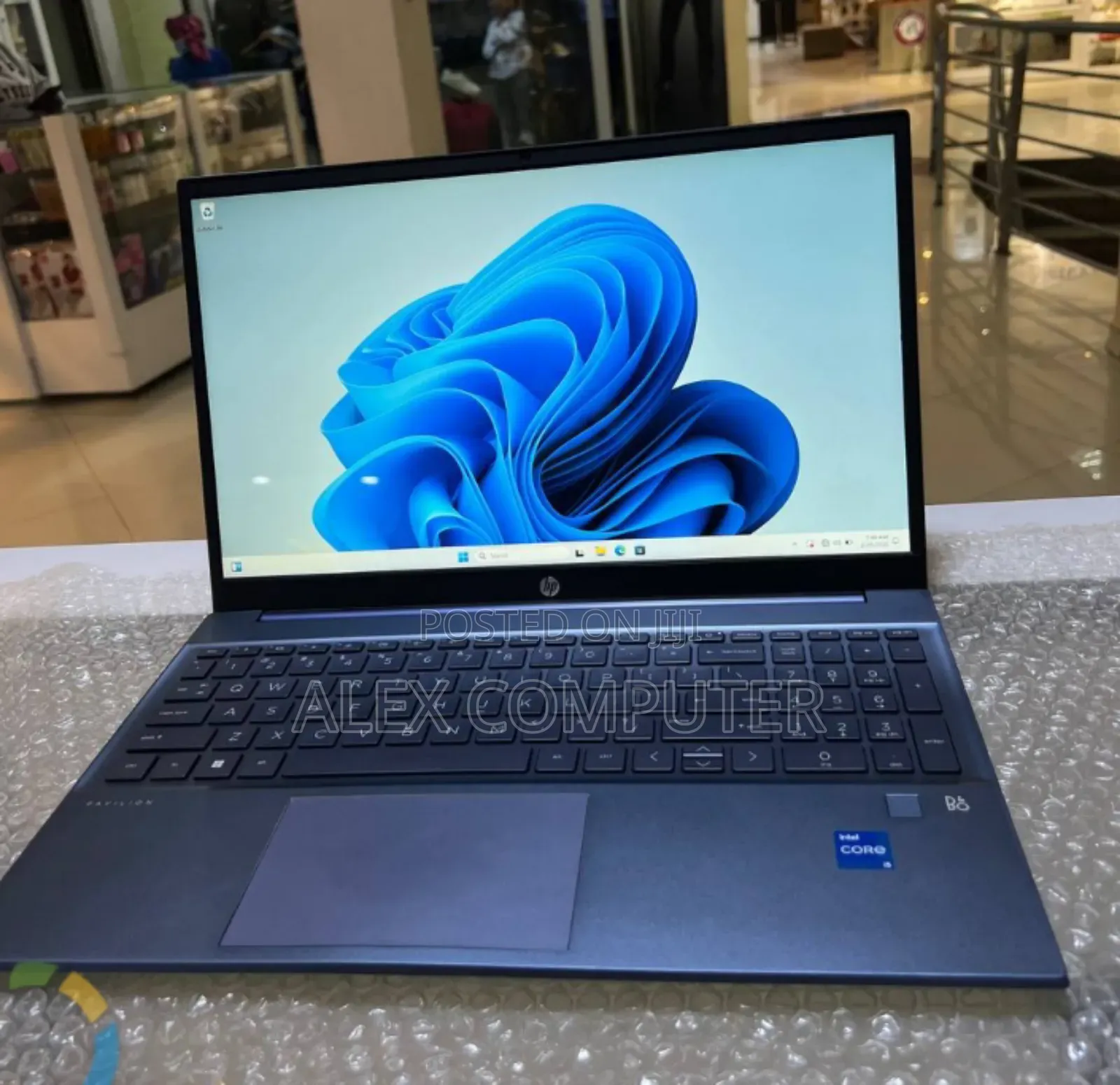 New Laptop HP Pavilion 15 16GB Intel Core i5 SSD 512GB