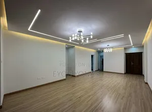 Furnished 3bdrm Apartment in የሚሸጥ ቤት መገናኛ, Yeka for sale