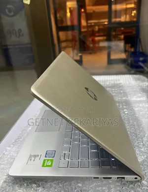 New Laptop HP Pavilion 15 8GB Intel Core i5 SSD 512GB