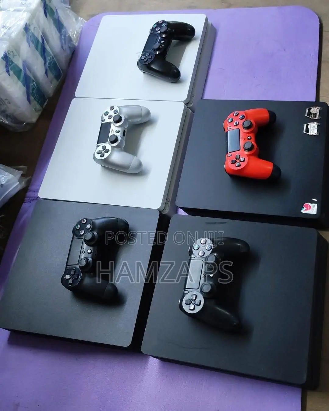 Playstation 4 Slim in Stock With 2 Original Joystick Controllers