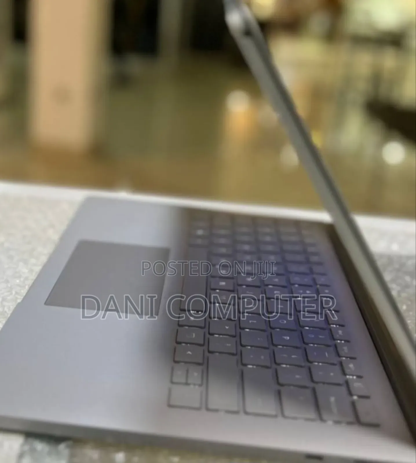 New Laptop Microsoft Surface 16GB Intel Core i7 SSD 256GB