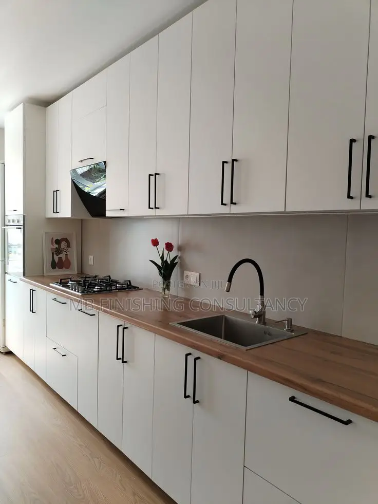 Beautiful and Strong Kitchen Cabinets