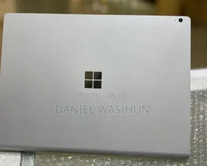 New Laptop Microsoft Surface Book 3 16GB Intel Core i7 SSD 256GB